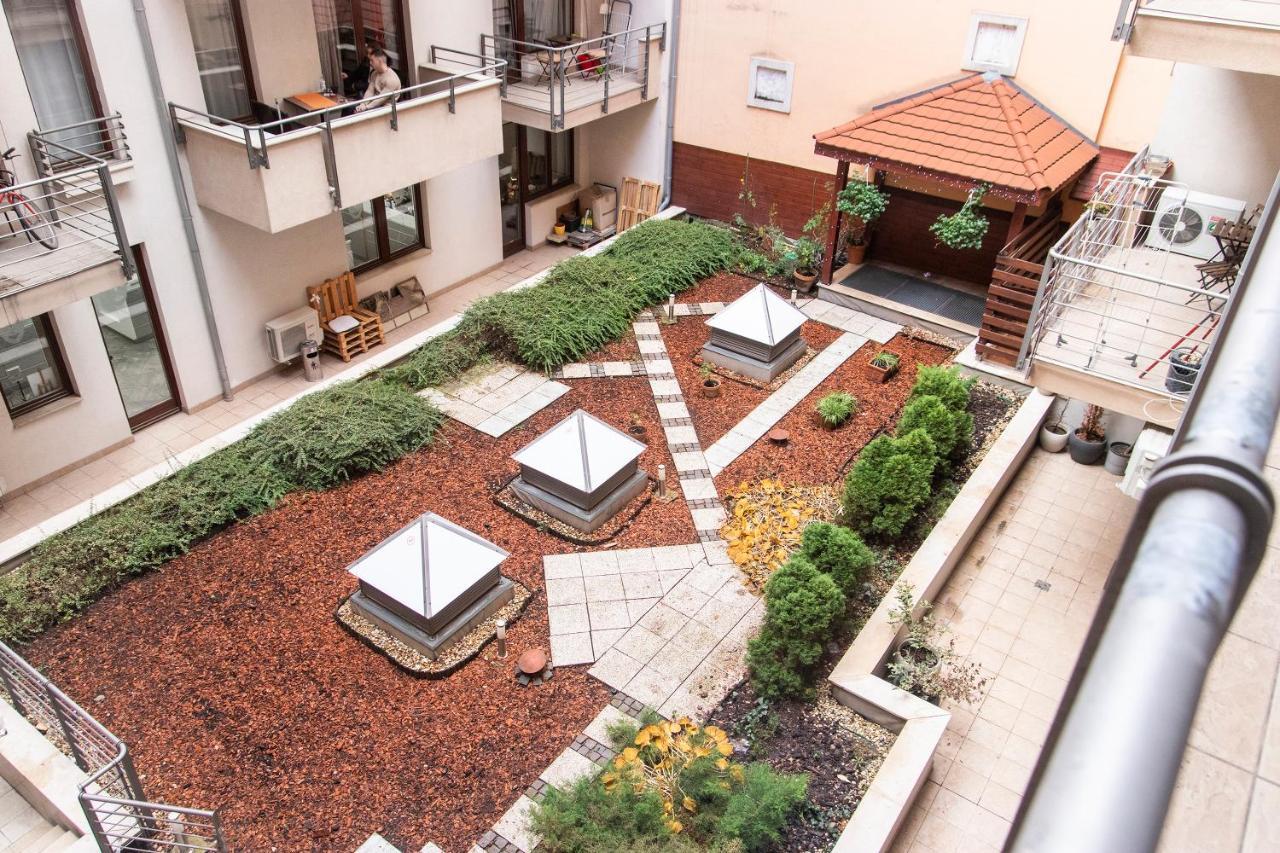 Momo Luxury Apartments Budapest Opera Luaran gambar